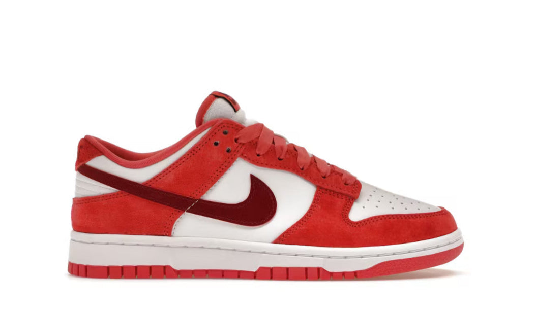Nike Dunk Low Valentines Day 2024 (Women’s)