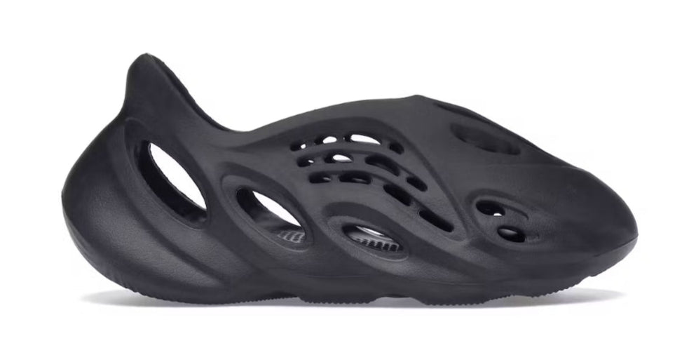 Adidas Yeezy Foam RNR Carbon