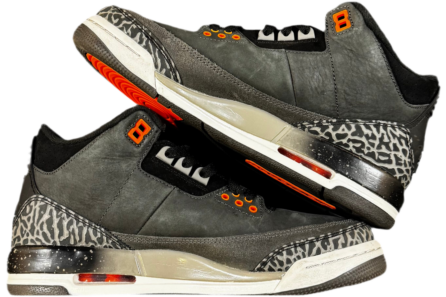 Preowned Jordan 3 Retro Fear (GS) Sz. 7y