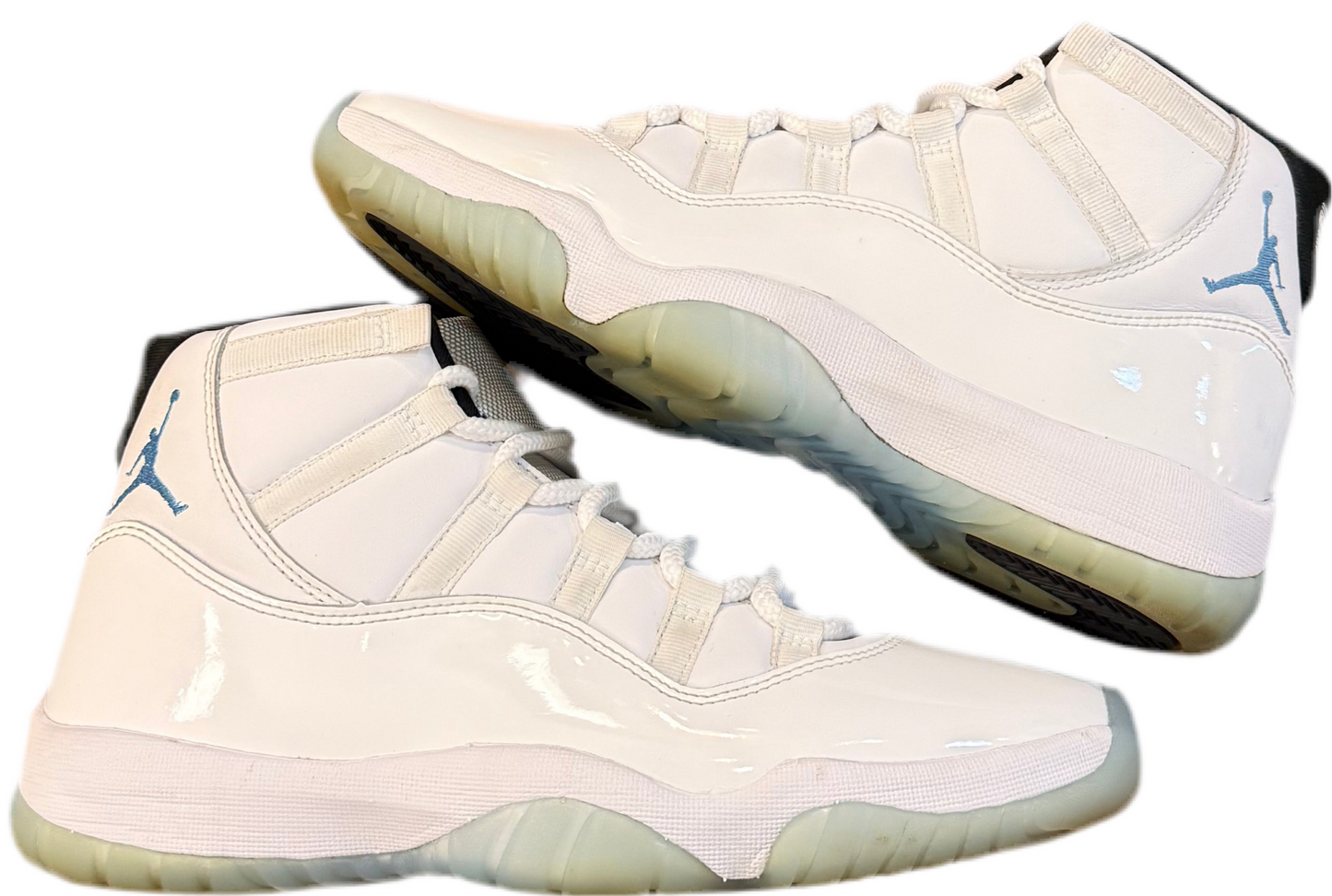 Preowned Jordan 11 Retro Legend Blue (2024) (No box) Sz. 9