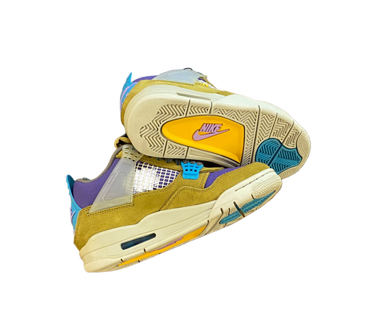 Preowned Jordan 4 Retro Union Dessert Moss Sz. 4m