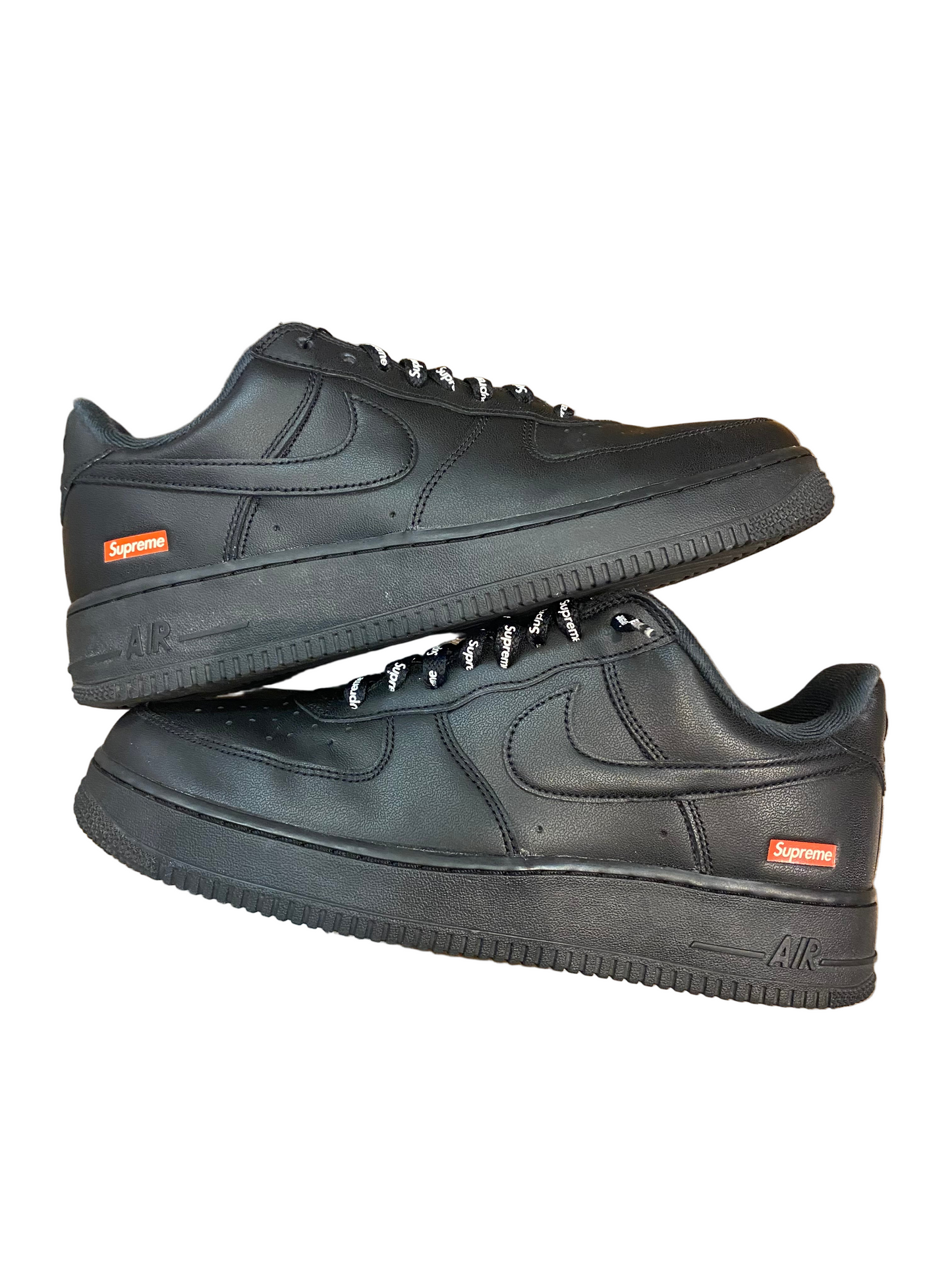 Preowned Nike Air Force 1 Low Black Supreme sz. 9