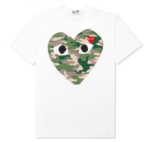 CoMME des Garcons Play Camo Heart T-shirt