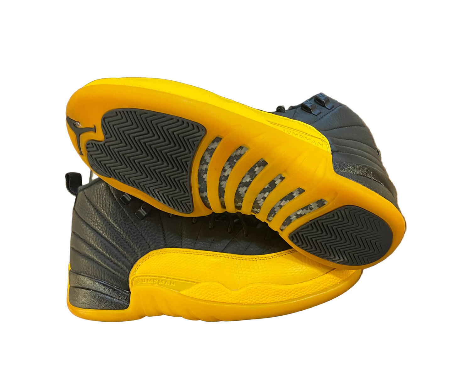 Preowned Jordan 12 Retro University Gold Sz. 7.5m