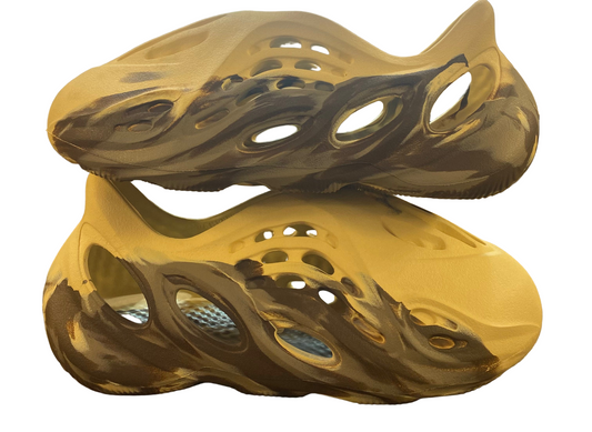 Preowned adidas Yeezy Foam RNR MX Cream Clay (Kids)