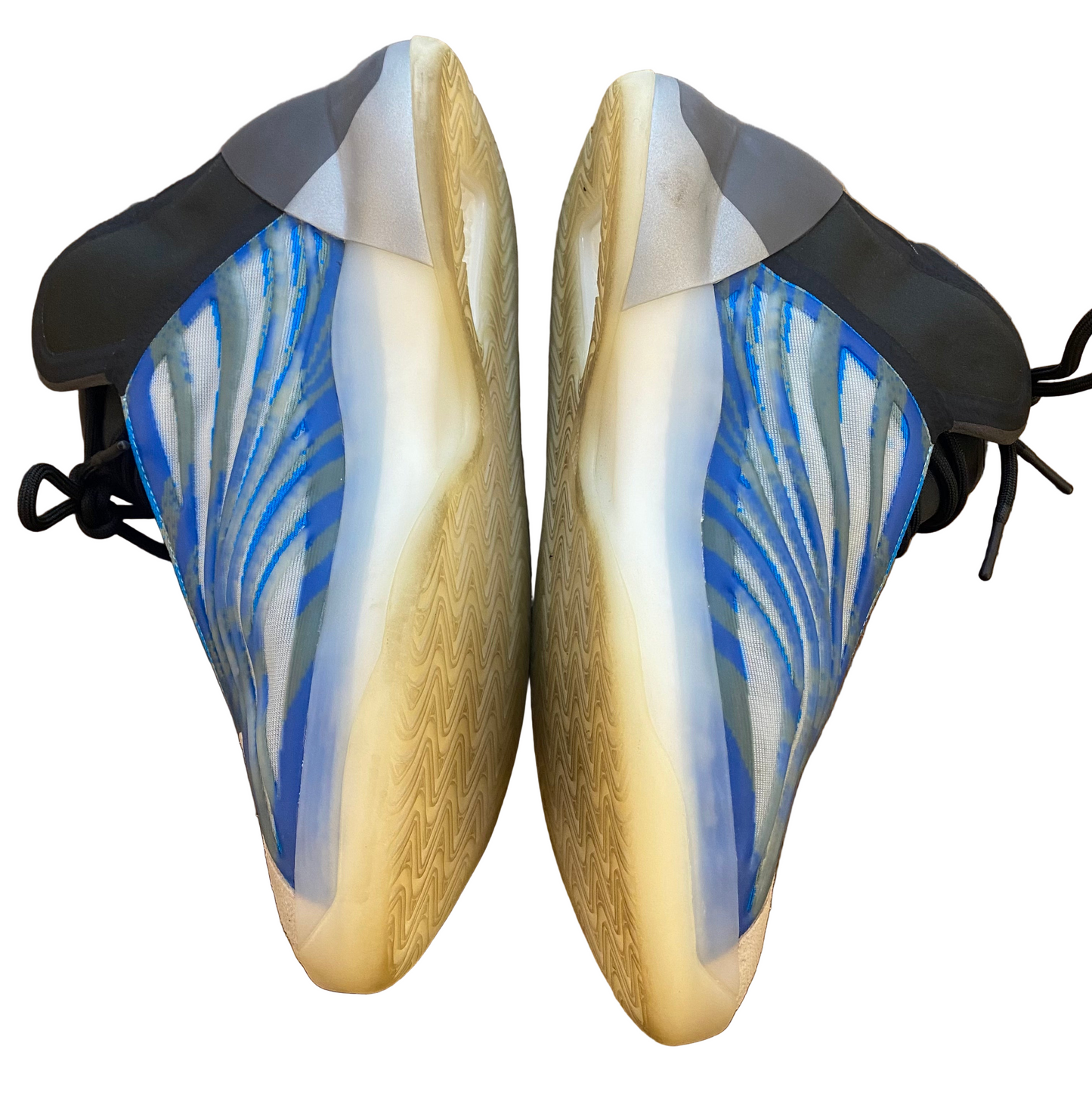 Preowned adidas Yeezy QNTM Frozen Blue sz. 12