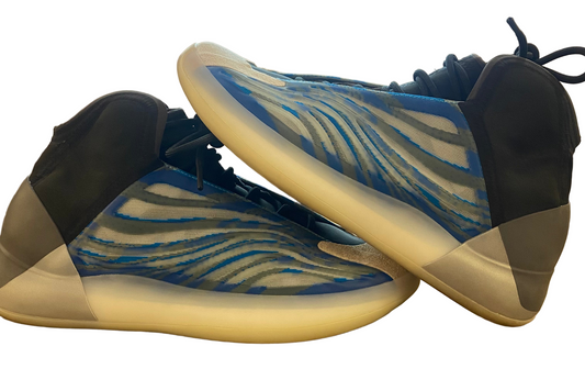 Preowned adidas Yeezy QNTM Frozen Blue sz. 12