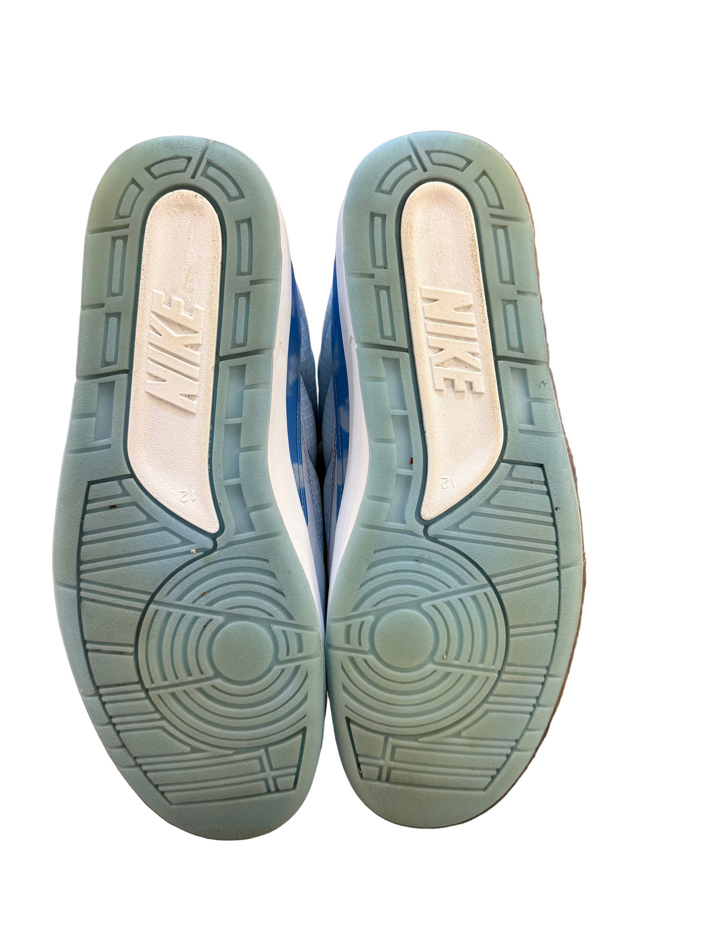 Preowned Jordan 2 Retro J Balvin Sz. 12