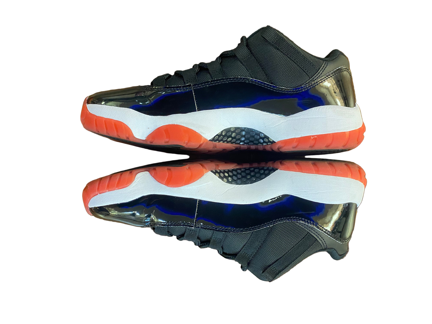 Preowned Jordan 11 Retro Low Bred (2025) Sz. 9.5